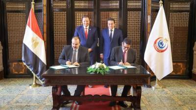 وزير الصحة يشهد توقيع بروتوكول تعاون بين «المركزية للمؤسسات العلاجية» و«هيئة الاعتماد»