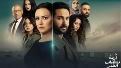 كريم فهمي يصيب ريهام عبدالغفور بالفزع في كواليس «أزمة منتصف العمر»