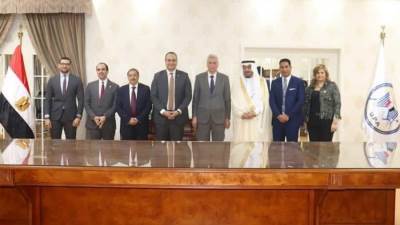 رئيس هيئة الرعاية الصحية يشهد توقيع بروتوكول تعاون بين "الهيئة المصرية للشراء الموحد" و "اتحاد المستشفيات العربية"