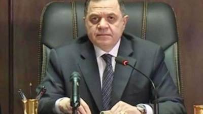 وزير الداخلية يهنىء وزير الدفاع ورئيس الأركان بـ «يوم الشهيد»