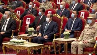 بدء فعاليات الندوة التثقيفية بمناسبة يوم الشهيد بحضور الرئيس السيسى