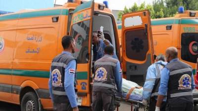 إصابة 21 شخصًا فى حادث تصادم على طريق "قنا - سفاجا"