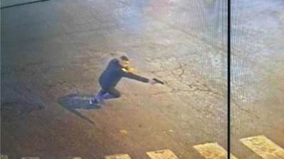 إصابة 3 مستوطنين في إطلاق نار على مقهى بتل أبيب