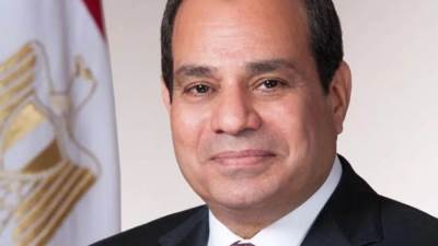 الرئيس السيسي يصل مسجد المشير طنطاوي لأداء صلاة الجمعة بمناسبة "يوم الشهيد"