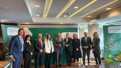 شركة فيزا تمنح البنك الأهلي المصري جائزة" الأسرع نمواً" في مصر