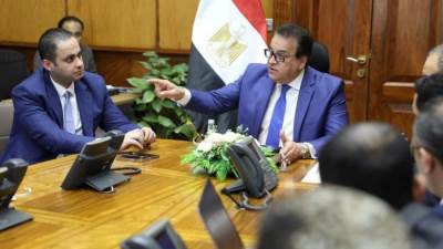 وزير الصحة يتابع مؤشرات انتظام العمل بالمنظومة الإلكترونية للمشروعات والمبادرات الصحية