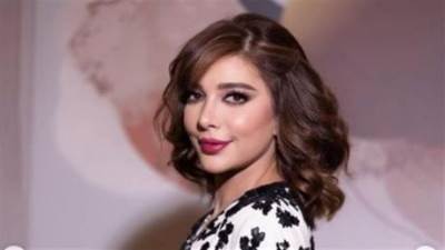 حركات غير مناسبة.. نضال الأحمدية تهاجم أصالة بسبب قبلة