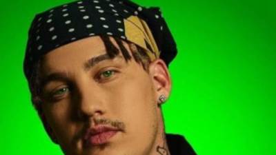 وفاة مغنى الراب "كوستا تيتش" على المسرح أمام الجمهور