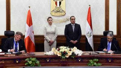 رئيسا وزراء مصر والدنمارك يشهدان توقيع تمديد اتفاقية التعاون القطاعي بشأن الطاقة