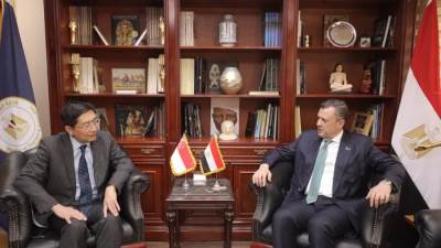 السياحة: بعثة أثرية من سنغافورة لعمل حفائر أثرية في مصر بمنطقة برانيس