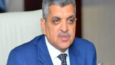 أسامة ربيع: عبور 107 سفن المجري الملاحي عبر قناة السويس الجديدة