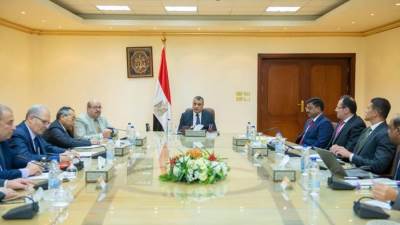 "وزير الإنتاج الحربى" يبحث مع وفد شركة "فومتك الهندية" أوجه التعاون المشترك