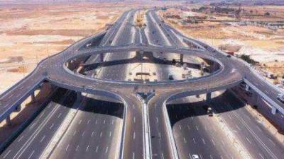 النقل تنفي شائعة إزالة كوبري "دائري العلمين" بمدينة العلمين الجديدة 