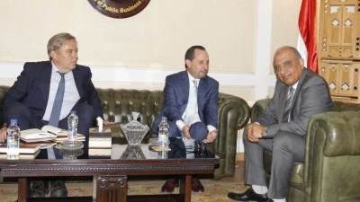 وزير قطاع الأعمال العام يبحث مع القائم بأعمال السفير الأمريكي فتح فرص جديدة للاستثمار