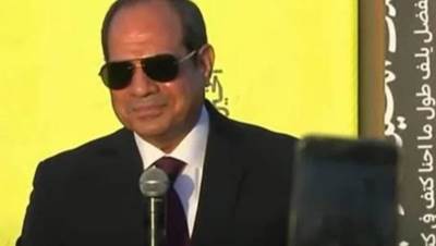 خلال إحتفالية "كتف في كتف"..السيسي: «من الأشياء الجميلة إدخال البهجة على الناس»