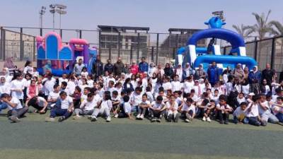 انطلاق فعاليات اليوم الرياضي الترويحي لتلاميذ المدارس بالمناطق البديلة للعشوائيات بالأسمرات
