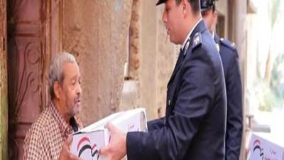 الداخلية تواصل فعاليات مبادرة مأموري أقسام الشرطة لتوزيع عبوات غذائية