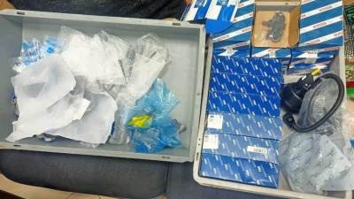 جمارك مطار سوهاج تضبط محاولة تهريب كمية من قطع غيار سيارات