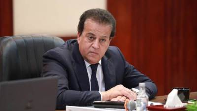 وزير الصحة يؤكد ضرورة الإسراع في بدء أنشطة المجلس الصحي المصري
