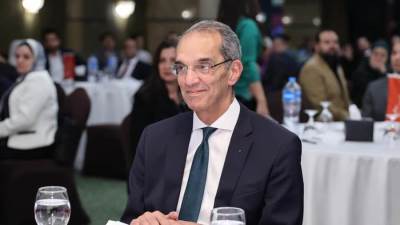 وزير الاتصالات: الشركات الصغيرة والمتوسطة المصرية قادرة على المنافسة والتوسع فى الأسواق