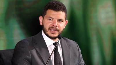 احمد منصور: يحب إعادة النظر في دراسات الجدوى الخاصة بالمشروعات الحالية