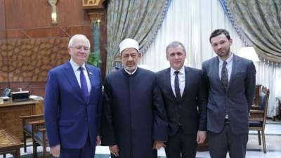 شيخ الأزهر: الأزهر إنساني المذهب عالمي الدعوة إلى السلام والأخوة الإنسانية