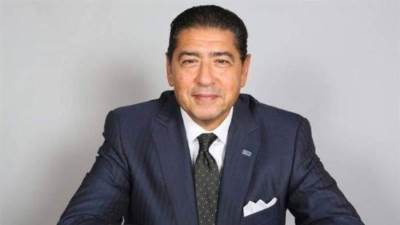 هشام عز العرب رئيس مجلس إدارة البنك التجاري الدولي CIB ينعي وفاة عمه