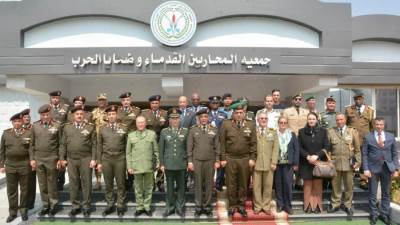 القوات المسلحة تنظم معرضا لإبداعات المحاربين القدماء بمناسبة الاحتفال بيوم الشهيد