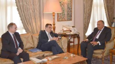 وزير الخارجية يستقبل نائب رئيسة المفوضية الأوروبية والمفوض الأوروبي لنشر أسلوب الحياة الأوروبية