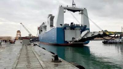 شحن 145 ألف طن كلينكر إلى الأسواق الخارجية عبر ميناء شرق بورسعيد