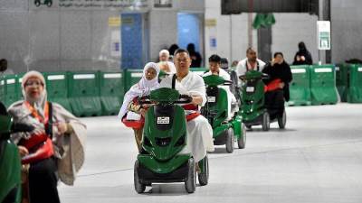 أكثر من 3000 عربة تنقل لخدمة قاصدي المسجد الحرام