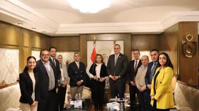 رئيس الرعاية الصحية يبحث التعاون مع مؤسسة إيلومينا في مجال الإختبارات الجينية وتسلسل الحمض النووي