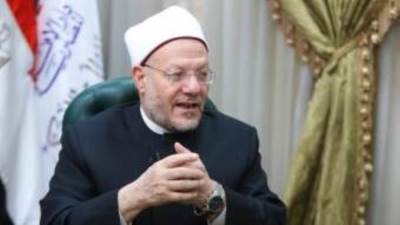 المفتي: يجوز للطلاب الإفطار إذا كانوا يتضررون بالصوم ضررًا شديدًا جدًّا كالرسوب