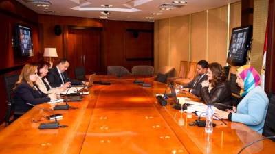 سها جندي: مصر دولة شابة رغم الأزمات العالمية الراهنة