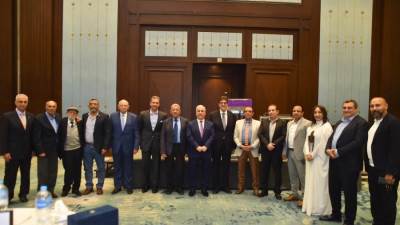 غرفة الطباعة والتغليف تكرم 4 من قيادات القطاع خلال حفل السحور السنوي