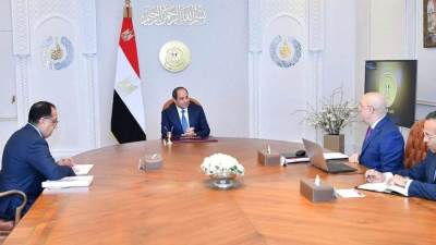 السيسي يتابع موقف الأعمال الجارية في العاصمة الإدارية والعلمين والقاهرة الجديدة