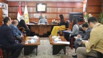 حسن شحاته يلتقي وفداً من "هيئة فولبرايت": تعاون بشأن "التدريب" و"ذوي الهمم"