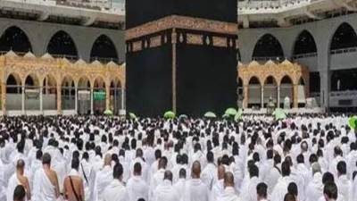 "شؤون الحرمين" تفعّل خطط الطوارئ لمواجهة هطول الأمطار بالمسجد الحرام