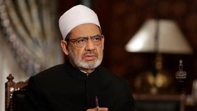 شيخ الأزهر: القرآن قضى على عادات الجاهلية في الزواج وأحاط التعدد بقيد حديدي