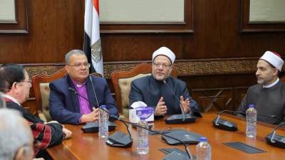 مفتي الجمهورية: المجتمع المصري عفي ومترابط يستطيع أن يعبر كافة الأزمات