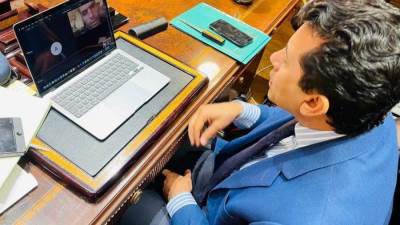 وزير الرياضة يتابع مستجدات برنامج الاتحاد المصري لألعاب القوي لاولمبياد باريس 2024