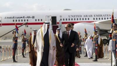 السيسي يستقبل "محمد بن زايد آل نهيان" ويبحثان تطوير التعاون بين مصر والإمارات