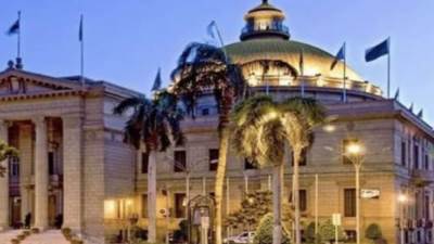 الحكومة تنفى إلغاء مجانية التعليم فى الجامعات الحكومية