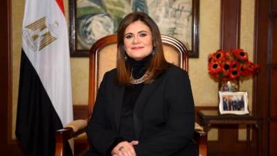 وزيرة الهجرة تدعو لاجتماع عاجل لبحث مستجدات أبنائنا في السودان