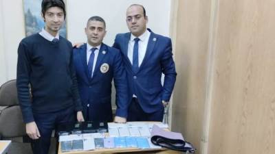 جمارك مطار القاهرة الدولي تضبط محاولة  تهريب عدد من الهواتف المحمولة