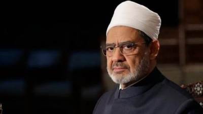 هل يحق للزوجة الخروج من المنزل دون إذن زوجها؟.. شيخ الأزهر يجيب