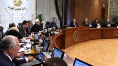 رئيس الوزراء: الحكومة تحرص على تنظيم برامج وأنشطة ثقافية بـ"حياة كريمة"