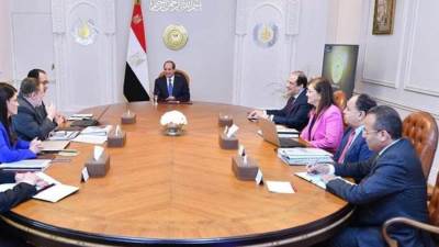السيسي يتابع الأداء الاقتصادي.. وتوقعات بتحقيق نمو يصل ل4.2٪ واستمرار زيادة الصادرات