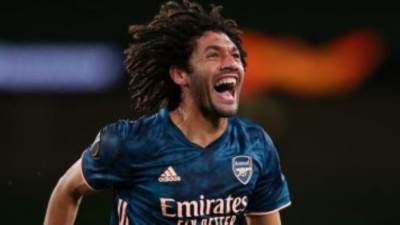 النني: الصيام يساعد اللاعبين فى تحسين أدائهم بالمباريات