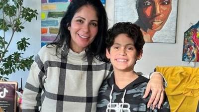 الطفل ياسين لمنى زكي: هفتخر بالشغل معاكي طول حياتي